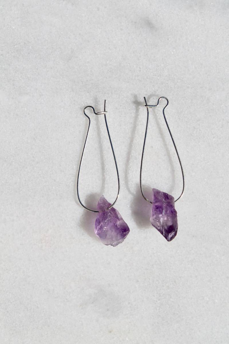 Roher Amethyst Kristall Tropfen Silber Hoop/Gigi Stein Schmuck Roher Amethyst Kristall Tropfen Silber Hoop/Gigi Stein Schmuck von GiGiStoneShop