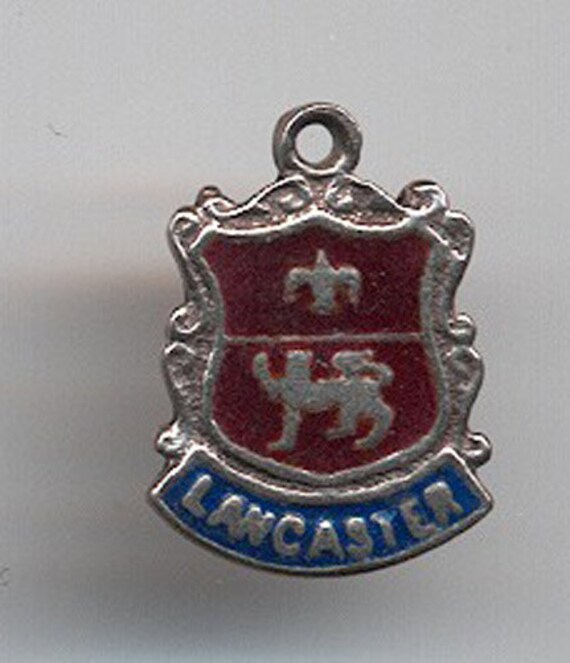 Vintage Emaille Sterling Silber Lancaster Reiseschild Charme Vintage Emaille Sterling Silber Lancaster Reiseschild Charme von GibsonsVintageShop