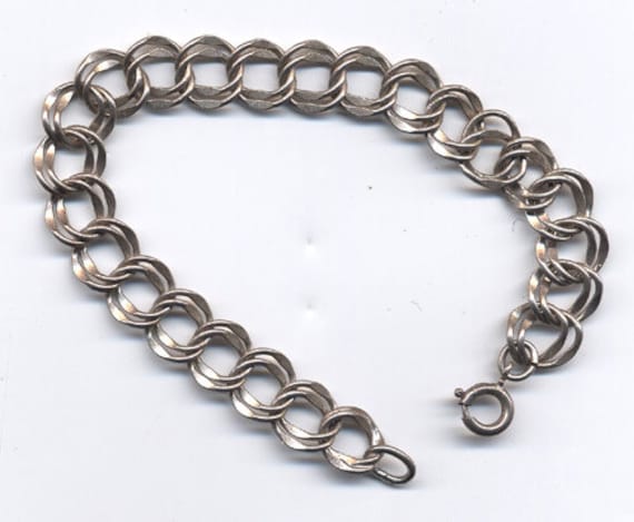 Vintage Sterling Silber Doppel Glieder Bettelarmband - 18 cm Vintage Sterling Silber Doppel Glieder Bettelarmband - 18 cm von GibsonsVintageShop