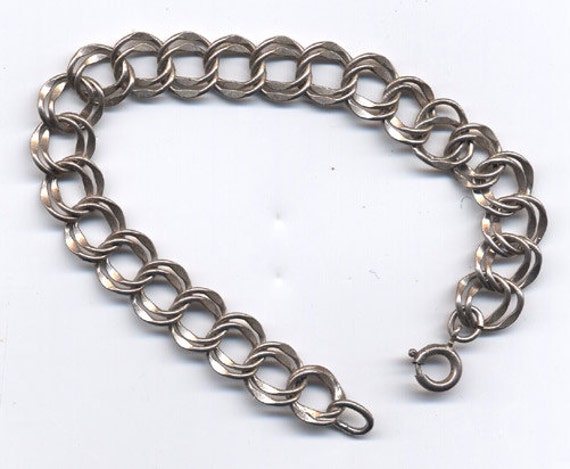 Vintage Sterling Silber Doppel Glieder Bettelarmband - 18 cm Vintage Sterling Silber Doppel Glieder Bettelarmband - 18 cm von GibsonsVintageShop