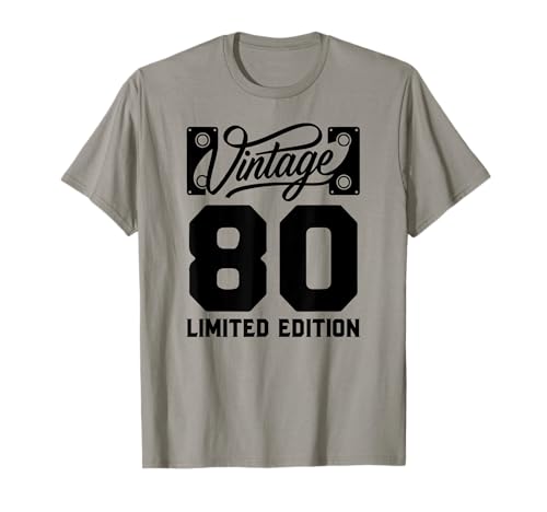 Funny Gag Men Vintage 80th Birthday Decorations 80 Birthday T-Shirt von Gift Ideas Co Birthday