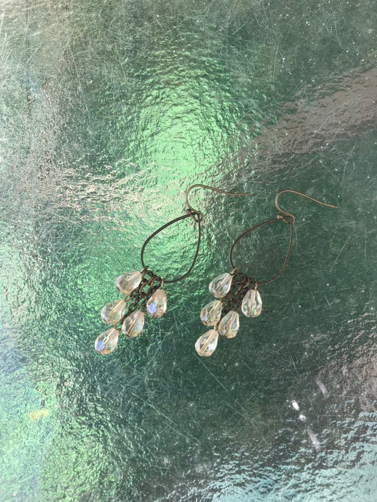 Champagner Teardrop-Cluster-Ohrringe Champagner Teardrop-Cluster-Ohrringe von GiftGalleria