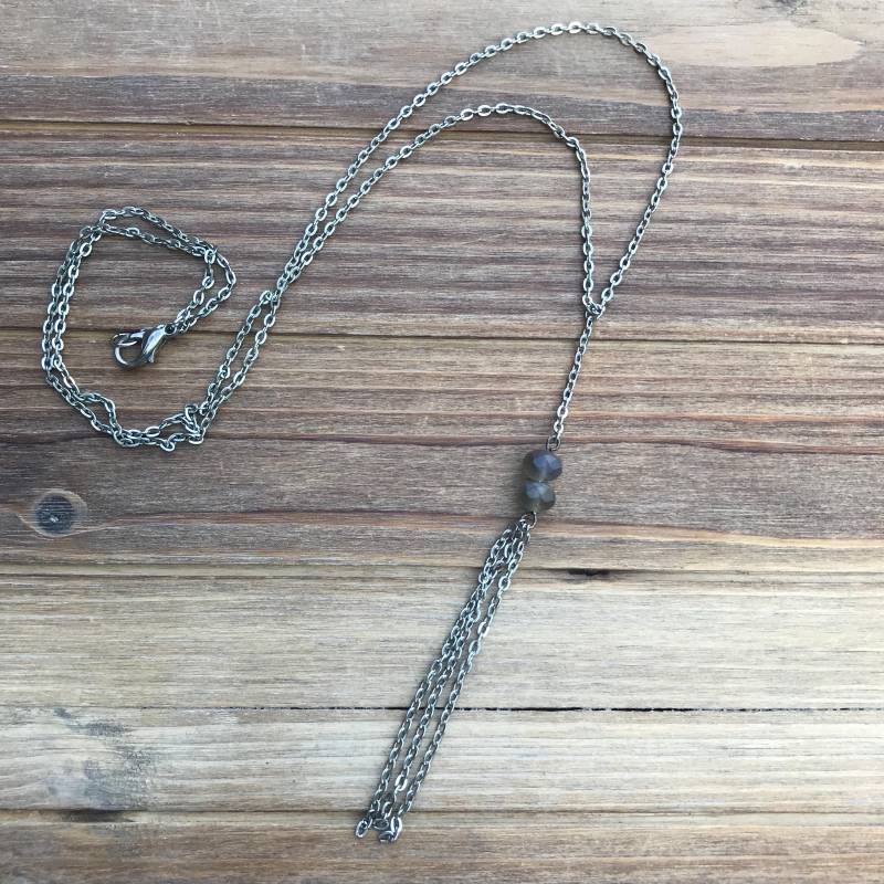 Grau Irisierende Perlenkette Grau Irisierende Perlenkette von GiftGalleria