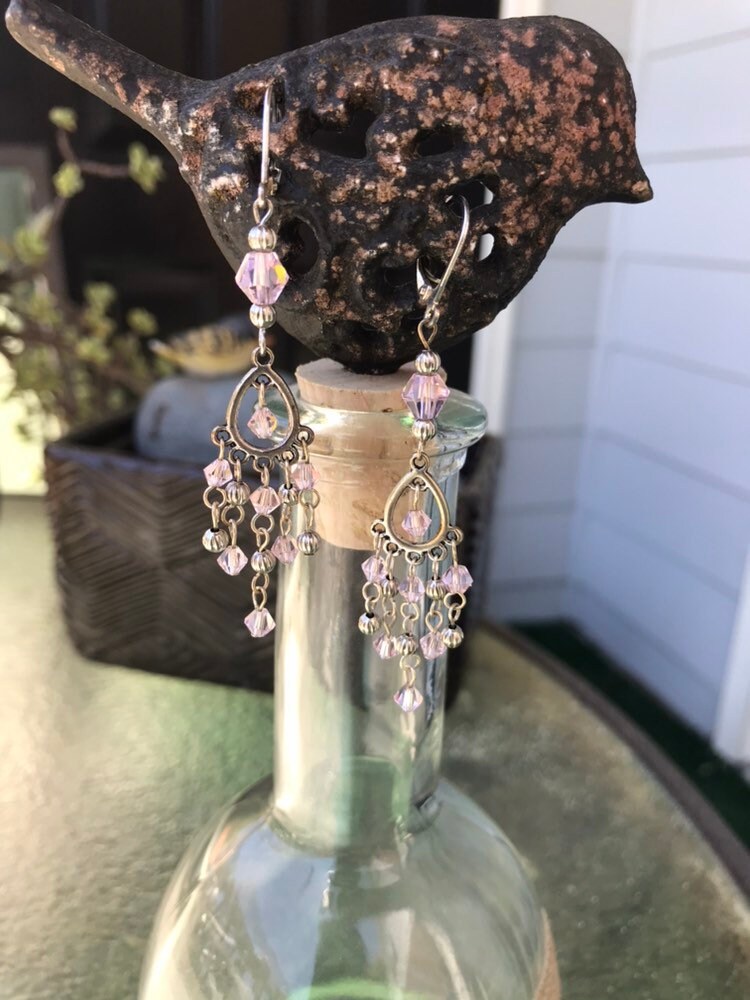 Leichte Rosa Kristall-Tropfen-Ohrringe von GiftGalleria