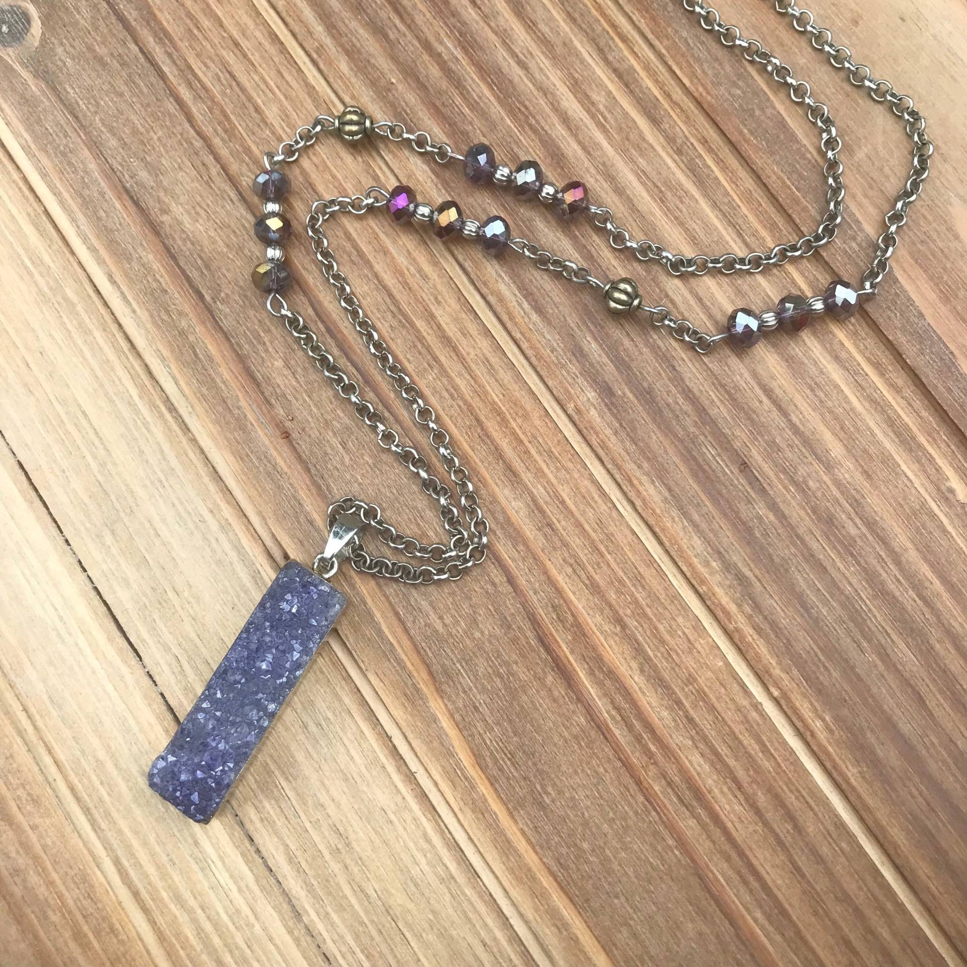 Lila Druzy Bar Halskette Lila Druzy Bar Halskette von GiftGalleria