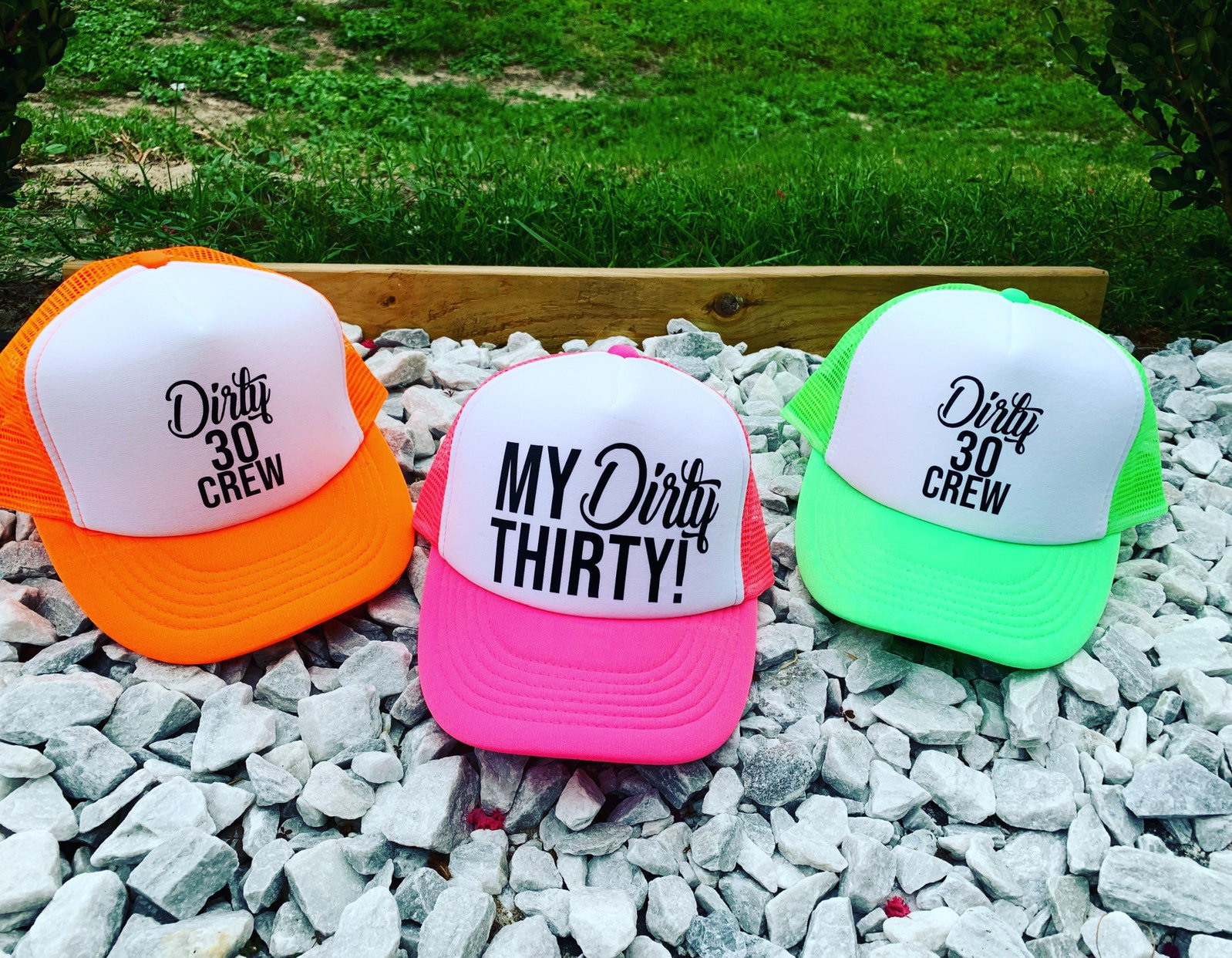 Benutzerdefinierte Trucker-Hut, Geburtstagsmütze, Geburtstagsmützen, Mützen Individuell, Neon, Mütze, Frauenmützen, 30 von GiftPartyApparel