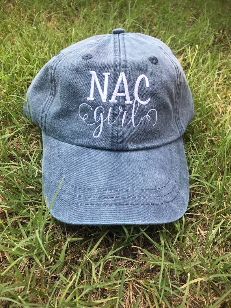 Nac-Mädchen Oder Texas Mädchen Mütze Nac-Mädchen Oder Texas Mädchen Mütze von GiftsAndGreeks