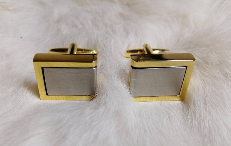 Keine Extra Pflicht, Personalisiertes Graviertes Silber Mit Vergoldetem Manschettenknopf, Maßgeschneidertes Jubiläumsgeschenk/Hochzeitsgeschenk von GiftsEngravedLYC