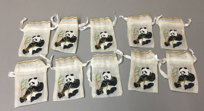 10 Neue Panda Bestickt Weiß Organza Semi Sheer Kordelzug Band Pull Hochzeit Gastgeschenk Taschen Zp31 10 Neue Panda Bestickt Weiß Organza Semi Sheer Kordelzug Band Pull Hochzeit Gastgeschenk Taschen Zp31 von GiftsScotland