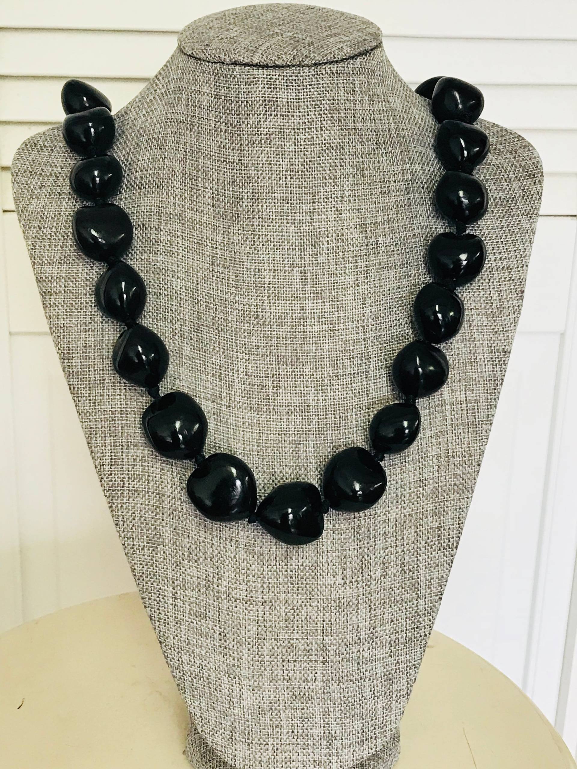 Hawaii Schwarz Kukui Nut Lei Hawaii Schwarz Kukui Nut Lei von GiftsbyKarenM