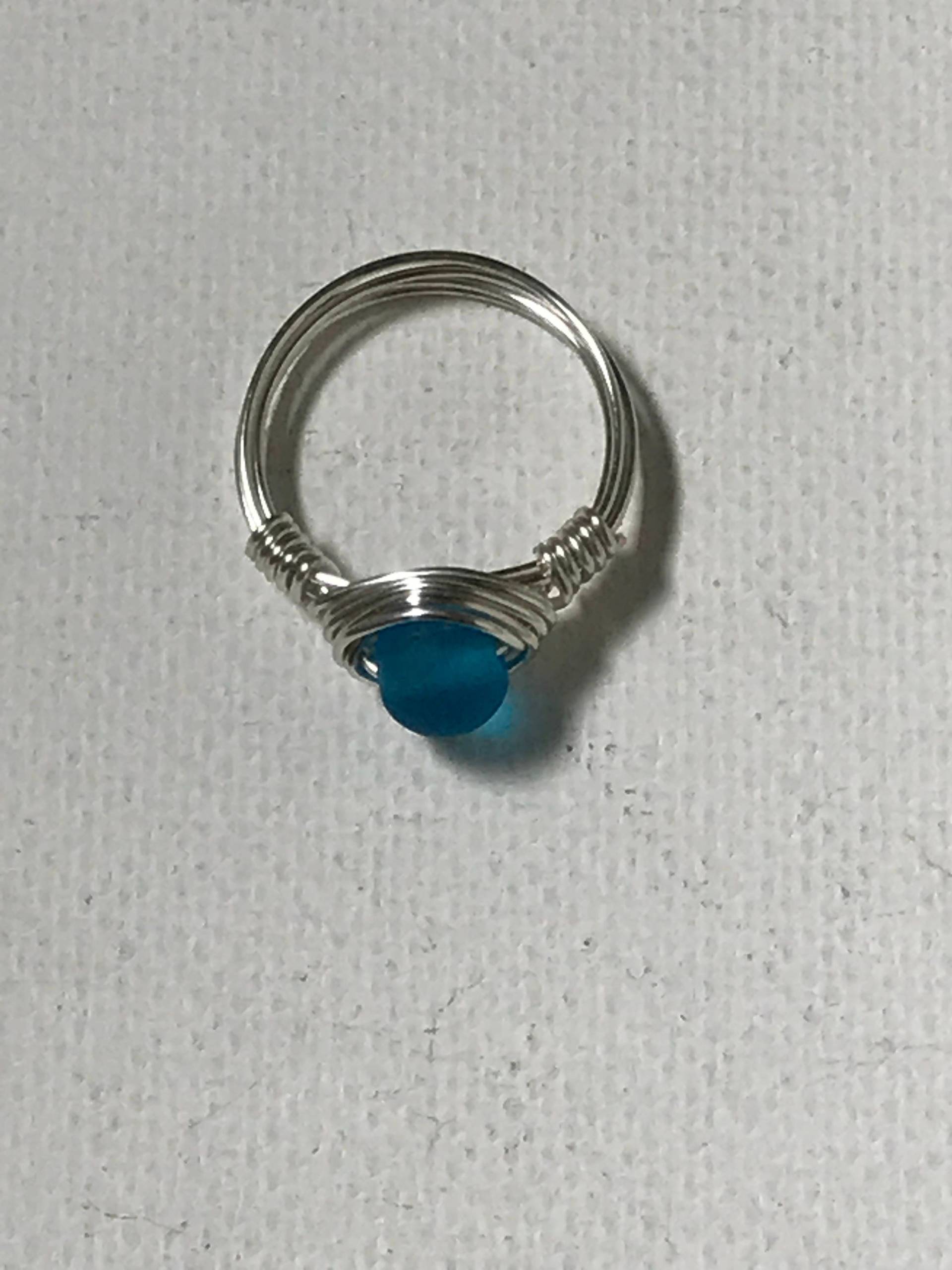 Ocean Blue Seeglas Silber Oder Gold Draht Gewickelt Ring Ocean Blue Seeglas Silber Oder Gold Draht Gewickelt Ring von GiftsbyKarenM