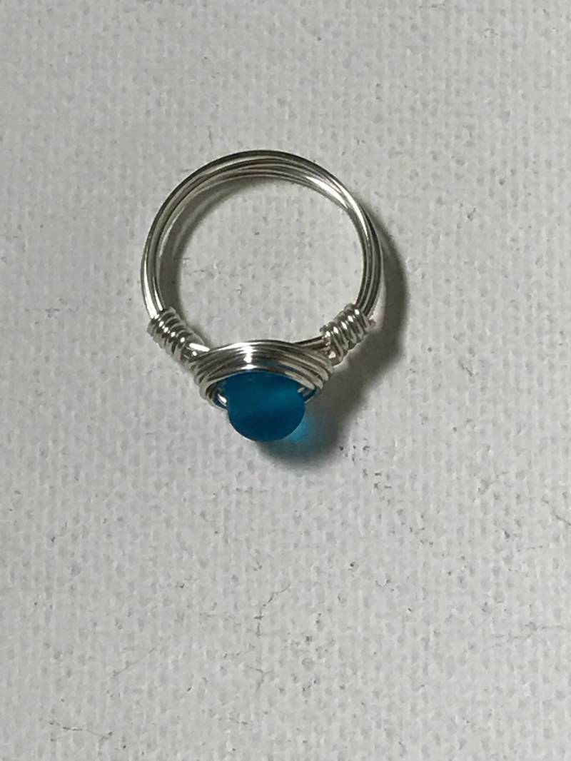 Ocean Blue Seeglas Silber Oder Gold Draht Gewickelt Ring von GiftsbyKarenM