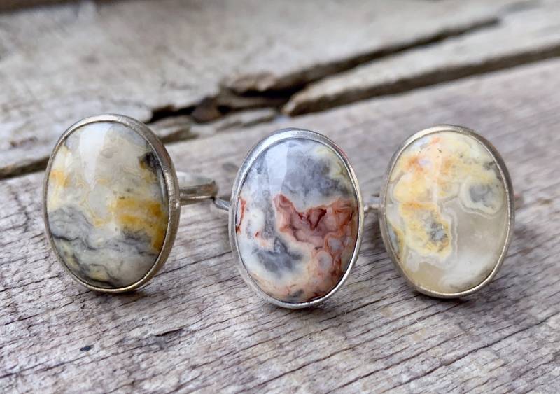 Beeindruckender Oval Crazy Lace Achat Sterling Silber Statement Ring | Wählen Sie Ihre Steinring Boho Wippe von GildedBug