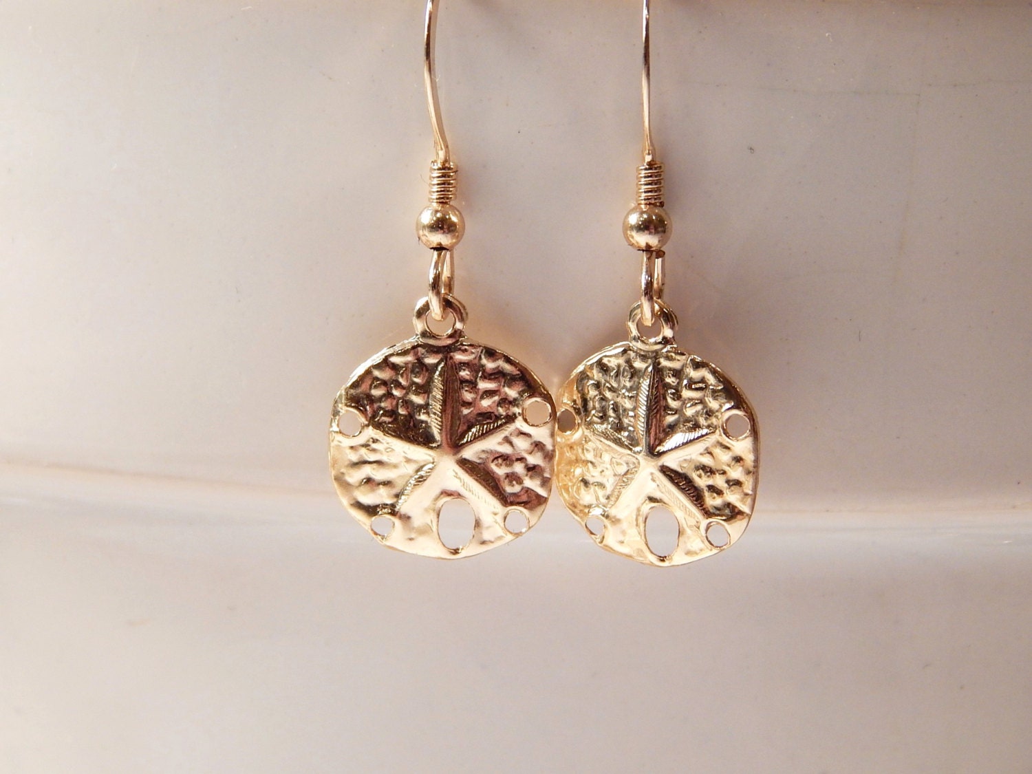 sterling Silber Sand Dollar Ohrringe Boho Schmuck sterling Silber Sand Dollar Ohrringe Boho Schmuck von GildedSapphireStudio