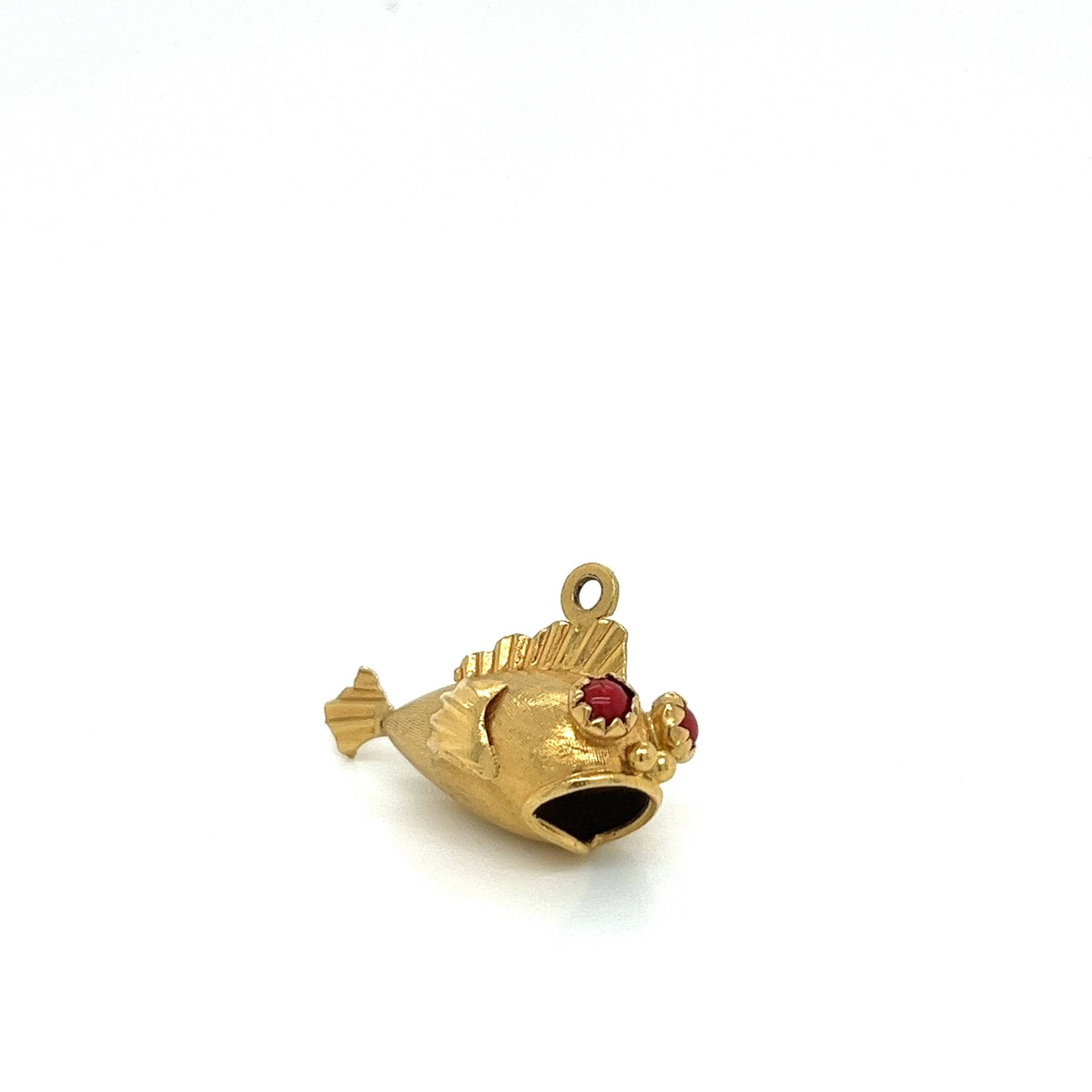 Vintage 18K Gelbgold Kugelfisch Charm von GildedTimes