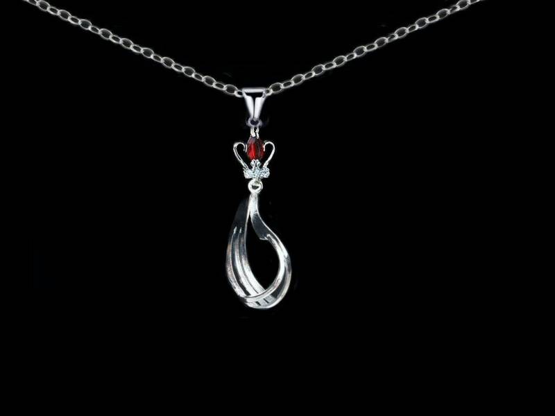 925 Silber Rubin Krone Zopf Halskette von GillWellsCreations