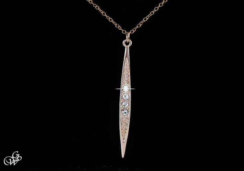 Halskette Das Schwert Aus Kristall Und Rotgold, Der Pfeil Liebe von GillWellsCreations
