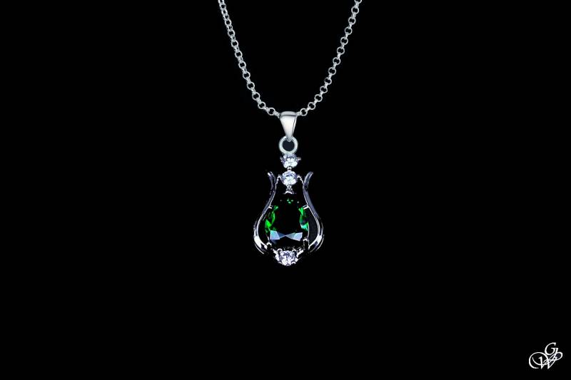 Lyre Elven Halskette Aus Silber Und Amethyst Oder Anderen Kristallen, Kette Ihrer Wahl von GillWellsCreations