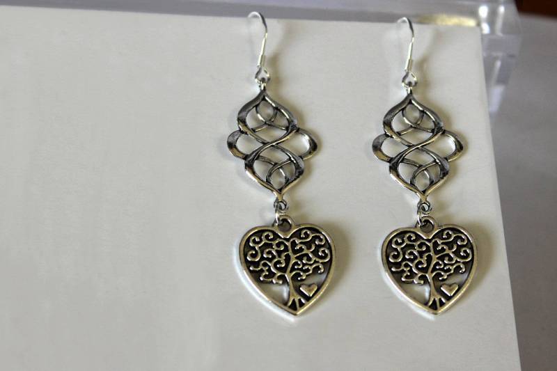 Ohrringe „Baum Des Lebens Im Herzen Unter Unendlichen Labyrinthen" von GillWellsCreations