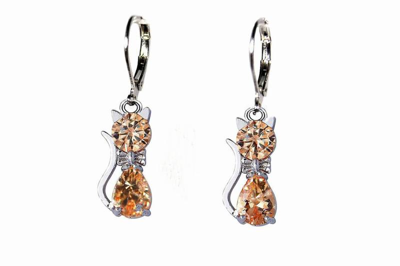 Ohrringe „Petit Chat D'amour Champagner Gold Und Silber" Oder 7 Weitere Farben von GillWellsCreations