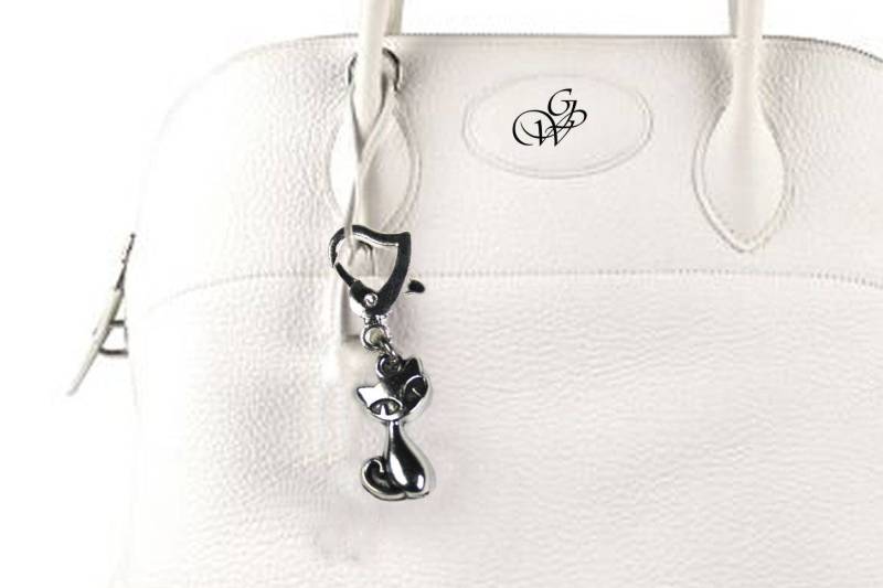 Taschenanhänger „Kleine Schurkenkatze Mit Großem Herz" von GillWellsCreations