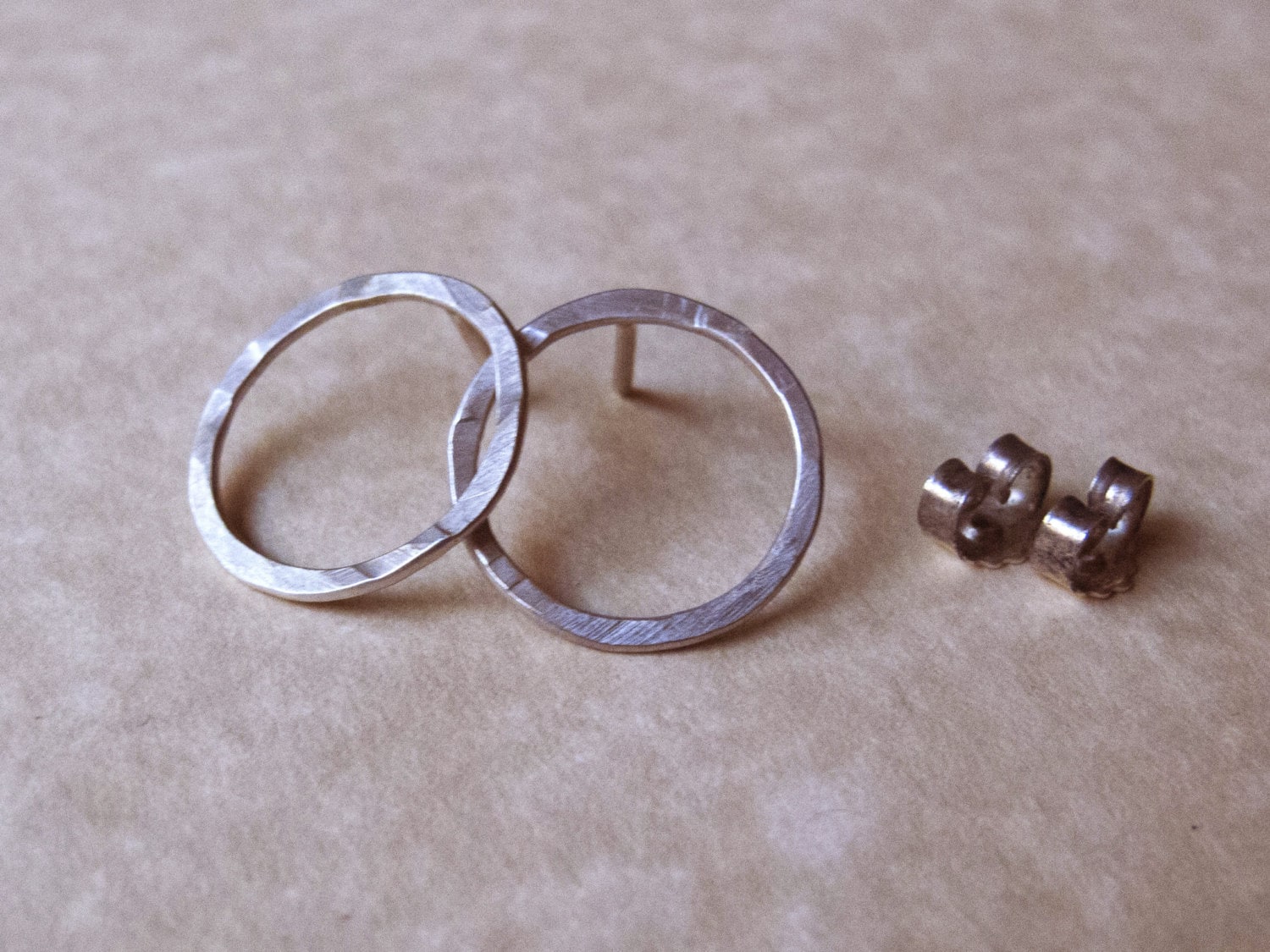 Ohrringe/"Kleine Runden" Und Schmetterling Verschlüsse, Sterling Silber | 925 Ohrringe/"Kleine Runden" Und Schmetterling Verschlüsse, Sterling Silber | 925 von Gillainseverine