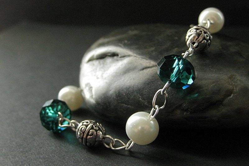 Türkises Kristall Armband. Und Perlen Türkis Silberarmband. Handgefertigtes Handmade Schmuck von Gilliauna