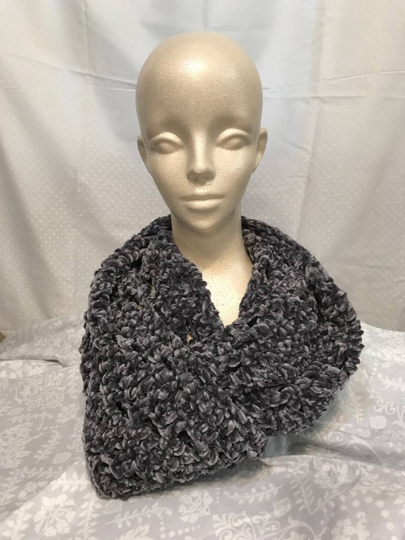 Unendlich Weicher Schal Unendlich Weicher Schal von GillysScarves