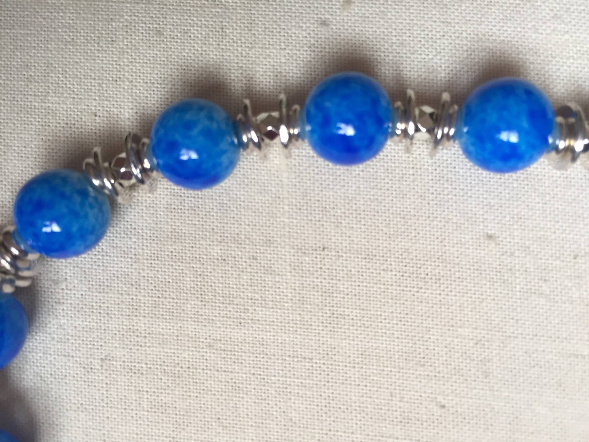 Blaues Glas Und Silber Halskette Blaues Glas Und Silber Halskette von GiltLilyHandicraft