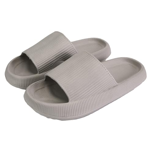 Giltpeak Badelatschen Kinder Mädchen, Pummy Original Wolken Schlappen Jungen, Flache Hausschuhe Super Weich Rutschfest Badeschuhe Sommer Strand Für Adults Kinder(Grau,44/45) von Giltpeak