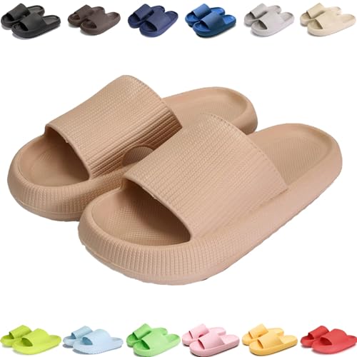 Giltpeak Pummy Original Damen Cozy Slides, Schlappen Wolkenschuhe Super Weich Rutschfest Badeschuhe Für Kinder Adults (Khaki, Erwachsene, Damen, 36, Numerisch (von/bis), EU Schuhgrößensystem, 37, M) von Giltpeak