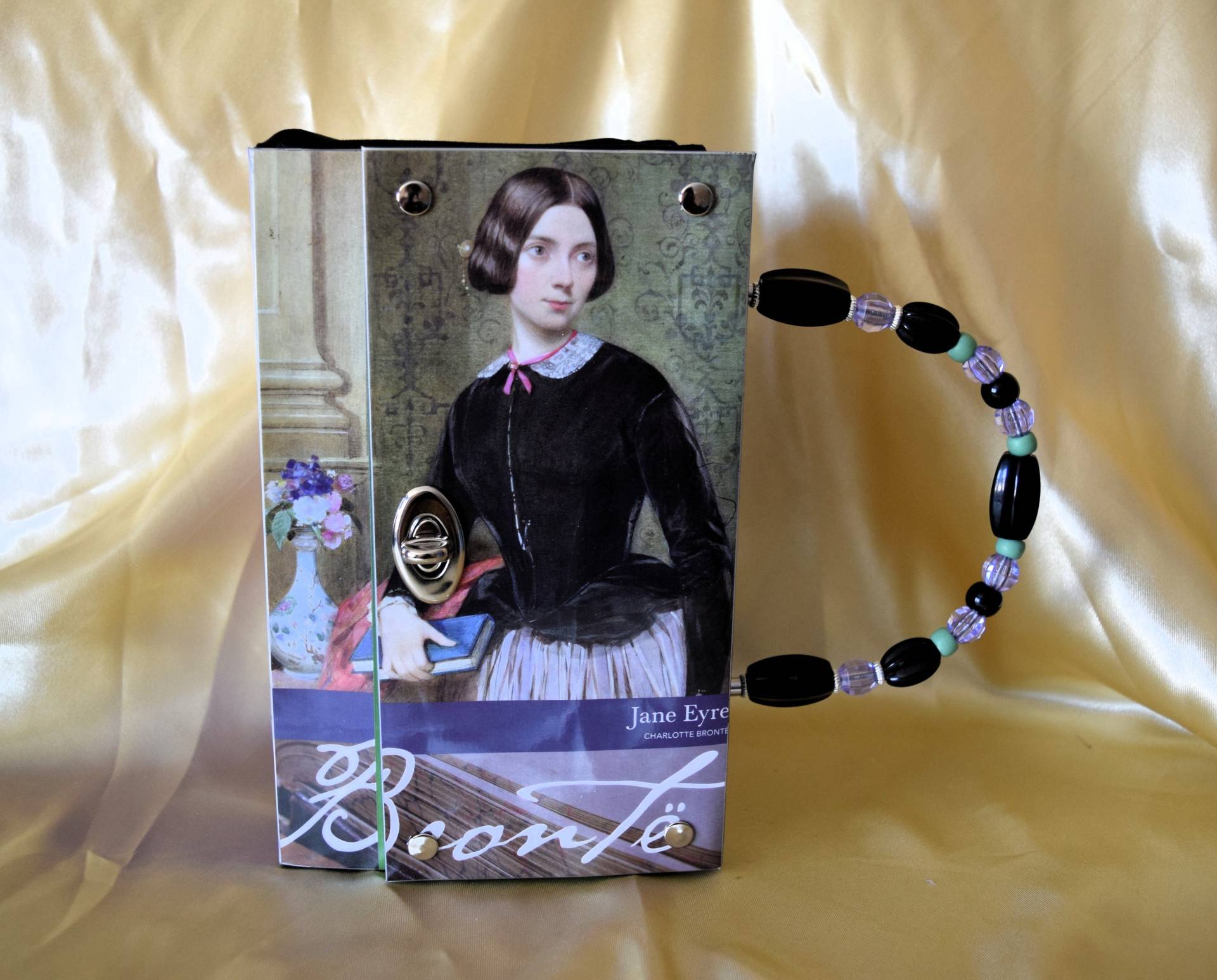 Jane Eyre Recycled Buch Cover Geldbörse Handtasche ~Perlen~ Jane Eyre Recycled Buch Cover Geldbörse Handtasche ~Perlen~ von GinaMarieHandbags