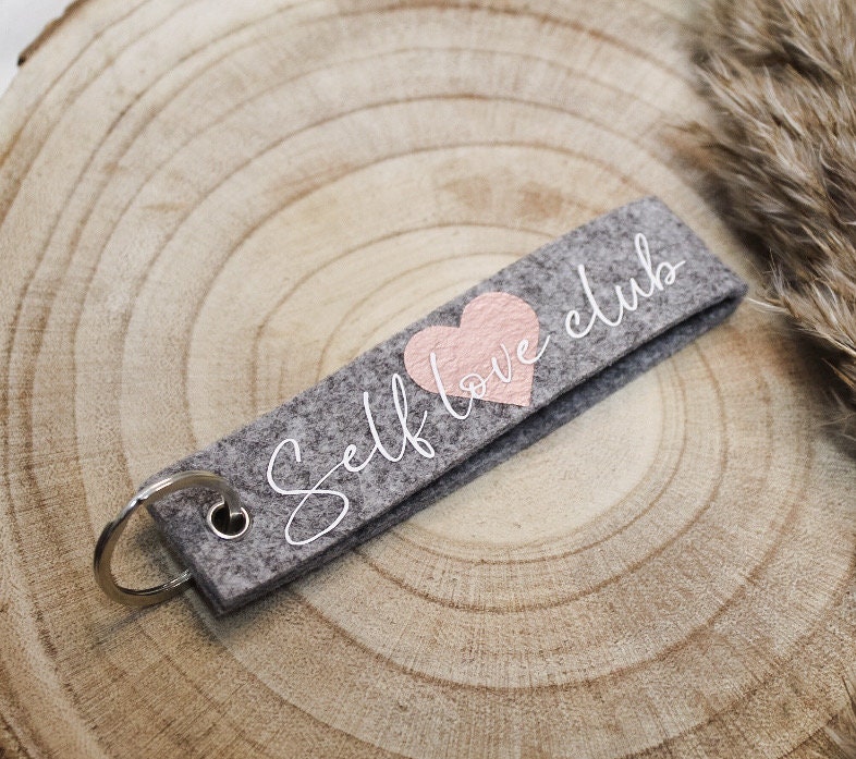 Schlüsselanhänger Filz Self Love Club Schlüsselanhänger Filz Self Love Club von GinasWunderwerke
