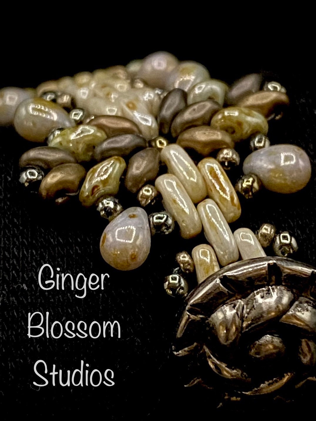 Filigranes Perlenarmband Filigranes Perlenarmband von GingerBlossomStudio