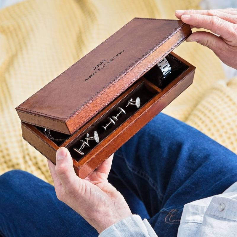 Personalisierte Lederuhr Und Manschettenknopfbox - Schmuckschatulle Für Herren Uhrenaufbewahrung Leder-Jubiläumsgeschenk Vatertagsgeschenk Personalisierte Lederuhr Und Manschettenknopfbox - Schmuckschatulle Für Herren Uhrenaufbewahrung Leder-Jubiläumsgeschenk Vatertagsgeschenk von GingerRoseGifts