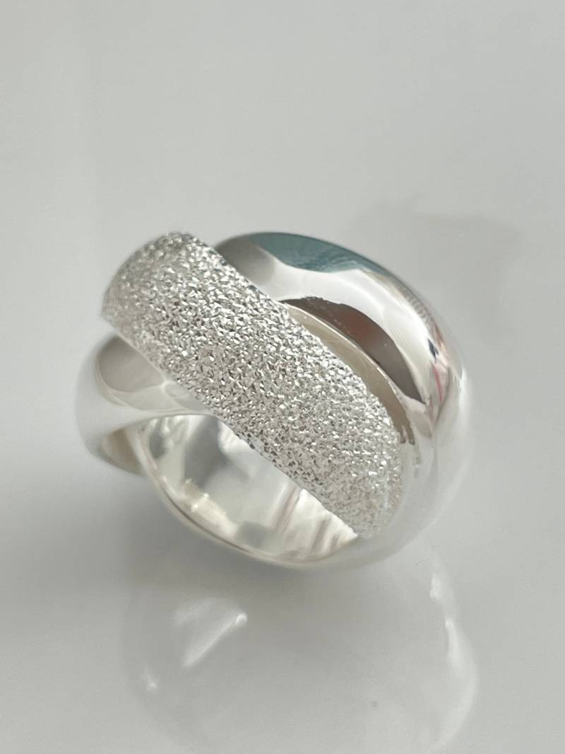 Ring "Big Darling" Aus Recyceltem 925 Sterling Diamantiert von GinkgoSchmuckundmehr