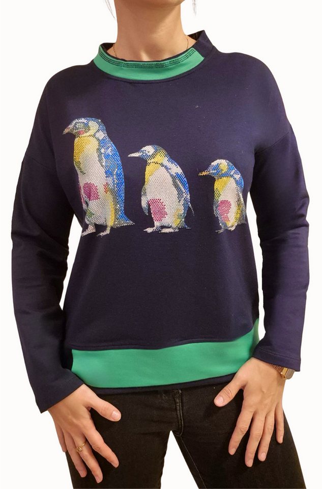 Gio Milano Stehkragenpullover G29-1123, "Pinguine" mit Strassbesatz aufgesetzter Kontrastsaum von Gio Milano