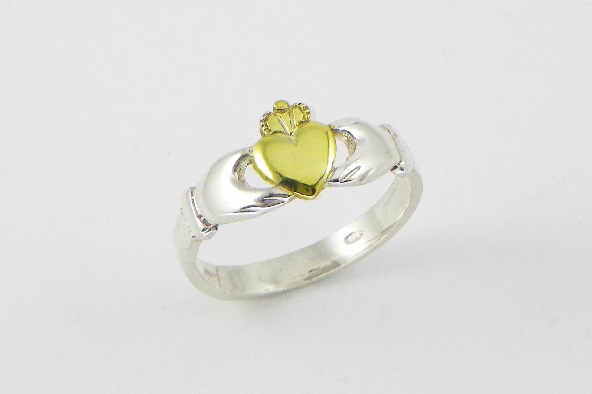 Claddagh Ring -sterling Silber 925 - Qualität Made in Italy Claddagh Ring -sterling Silber 925 - Qualität Made in Italy von GioielliOliveri