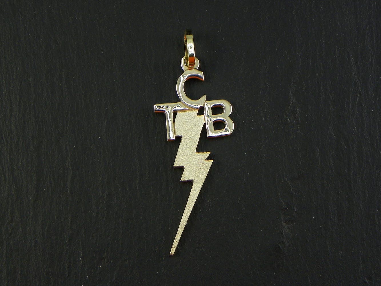 Elvis Presley Ciondolo Tcb, in Oro 14 Kt Elvis Presley Ciondolo Tcb, in Oro 14 Kt von GioielliOliveri