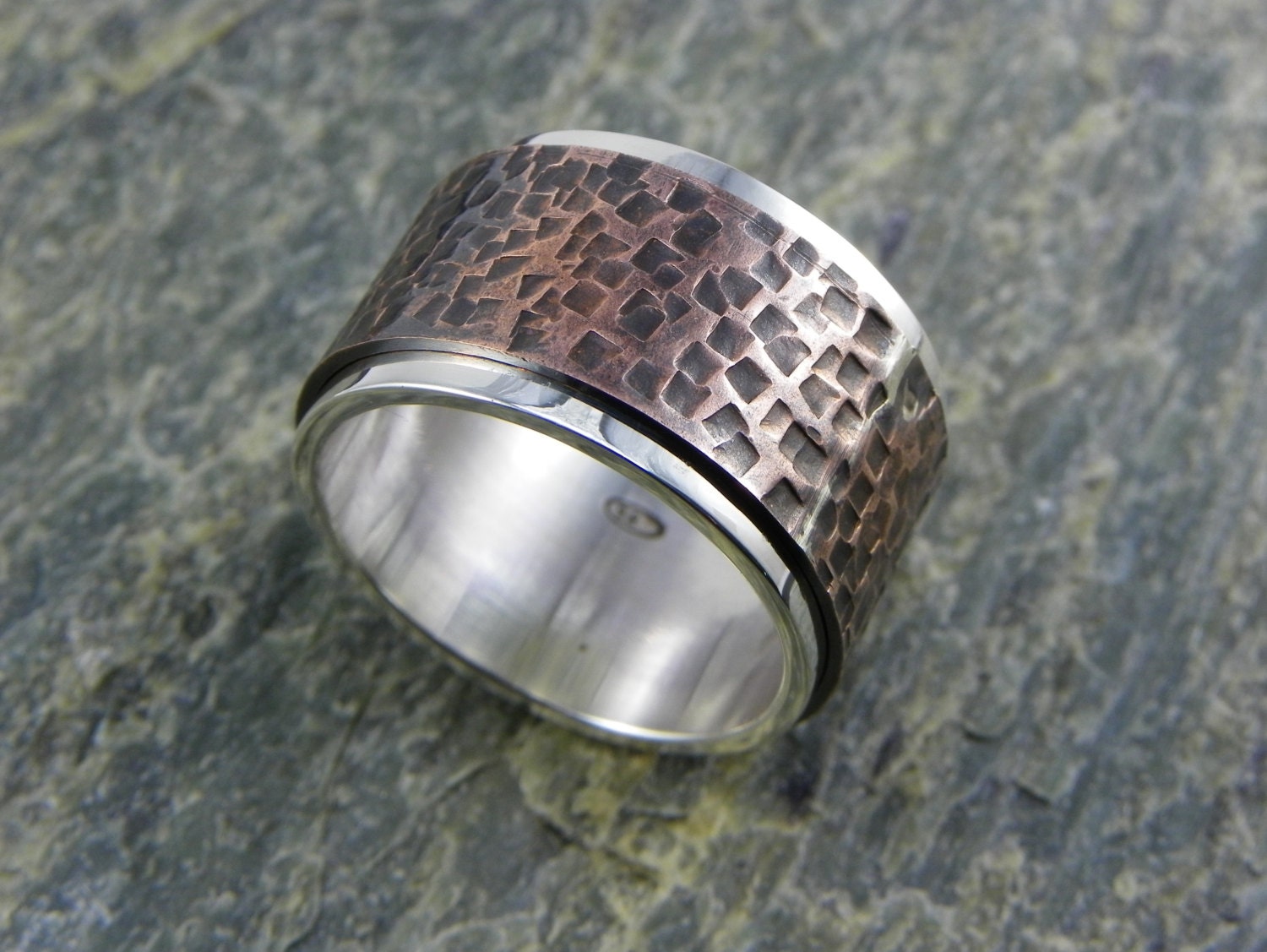 Ring Mann Aus Sterling Silber 925 Und Kupfer Gehämmert - Made in Italy Ring Mann Aus Sterling Silber 925 Und Kupfer Gehämmert - Made in Italy von GioielliOliveri
