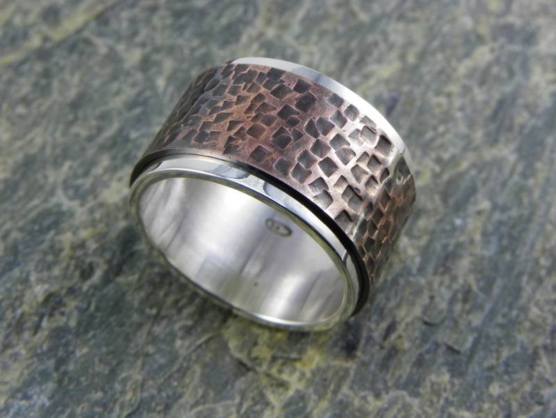 Ring Mann Aus Sterling Silber 925 Und Kupfer Gehämmert - Made in Italy Ring Mann Aus Sterling Silber 925 Und Kupfer Gehämmert - Made in Italy von GioielliOliveri