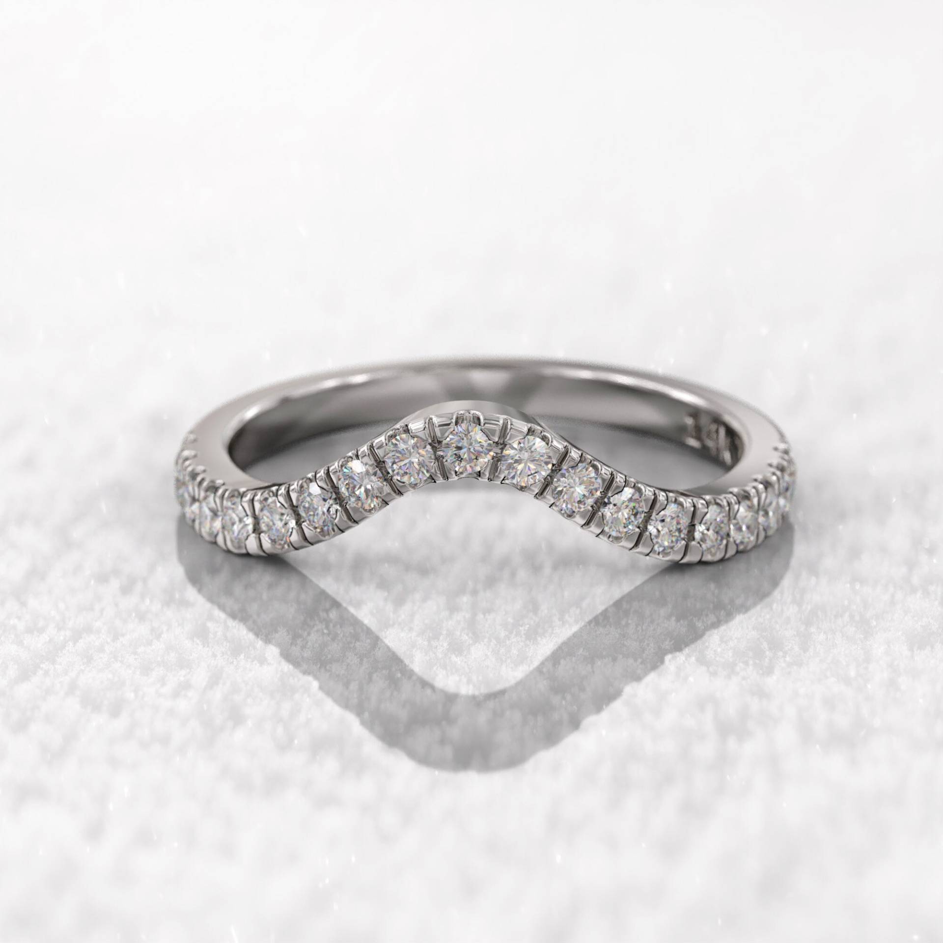 Diamant Geschwungener Ehering, Stapelring Passender Halbe Eternity Diamanten, Schlichtes Band von GioielliRings