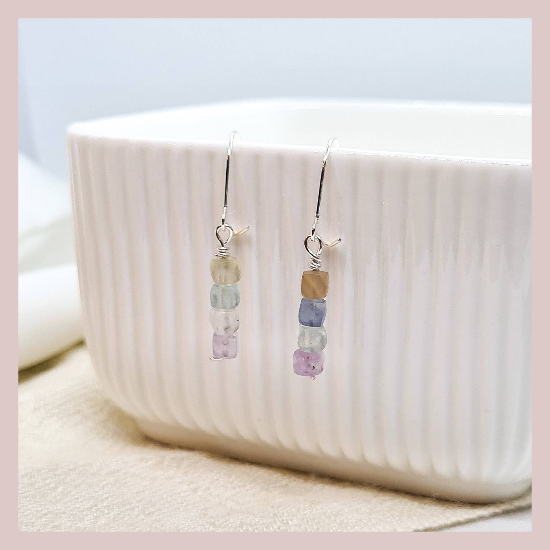 Fluorit Ohrringe Hängend Silber Natursteine in Gelb Violett Grün Und Blau Edelstein Boho Fluorit Ohrringe Hängend Silber Natursteine in Gelb Violett Grün Und Blau Edelstein Boho von GioielloDesign