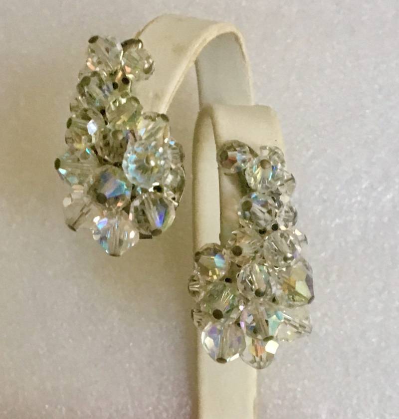 Vintage Ohrringe Ab-Kristalle Zum Klettern Am Ohr, Unsignierte Schönheiten von GiosGems