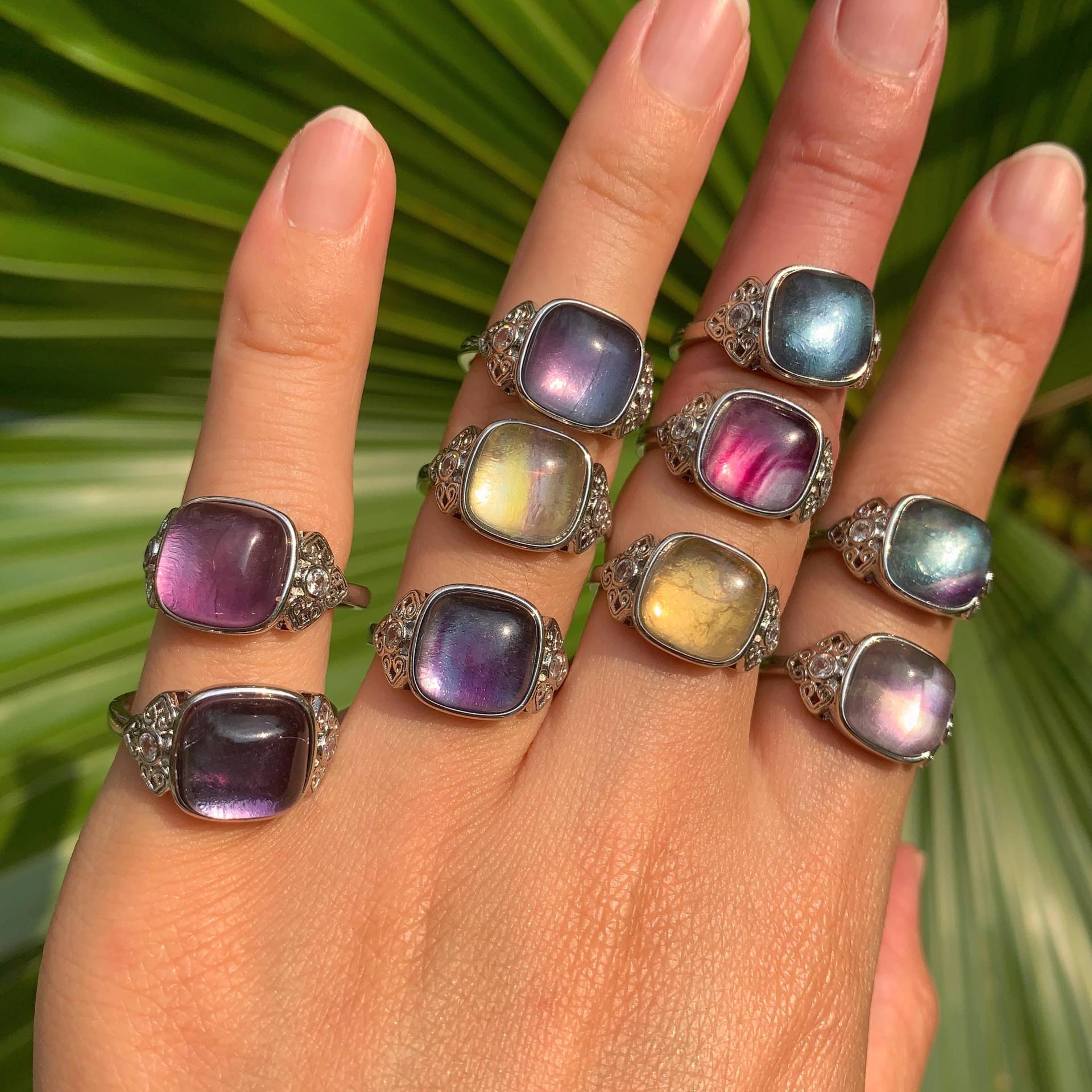 Pastel Natural Fluorite Ring, Rainbow Bandings Blue Fluorite, Green Multi-Color von Giovinalami