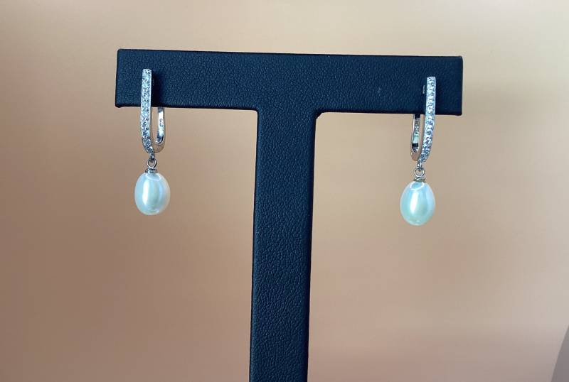 Perlenohrringe Süßwasserperle Ohrringe Süßwasserperlen Baumelnde Hochzeitsohrringe Abschlussball-Ohrringe Geburtstagsgeschenk Sweet Sixteen Geschenk von GipsyJewelers