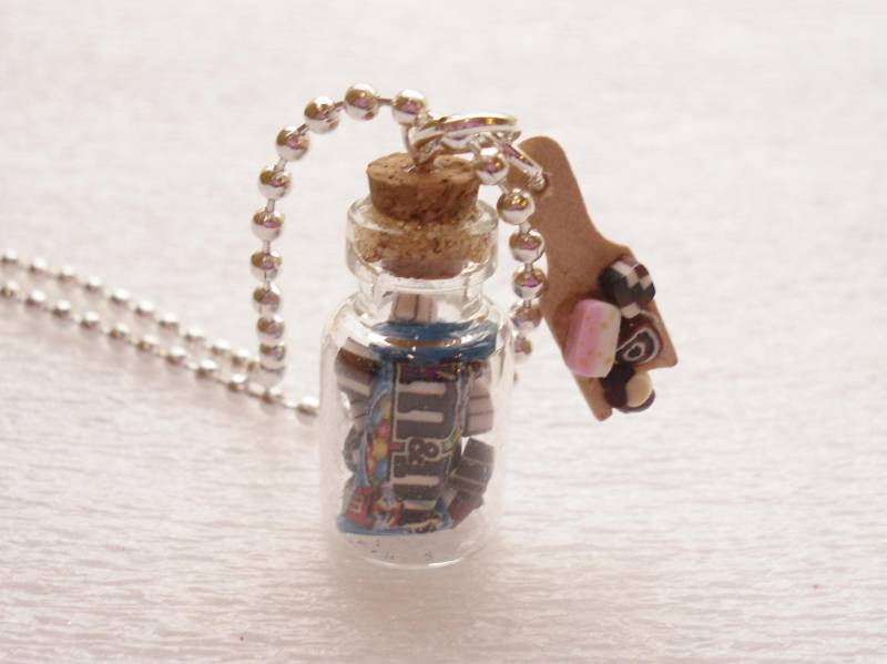 Glas Pralinen Anhänger. Polymer Clay von GiraffesKiss