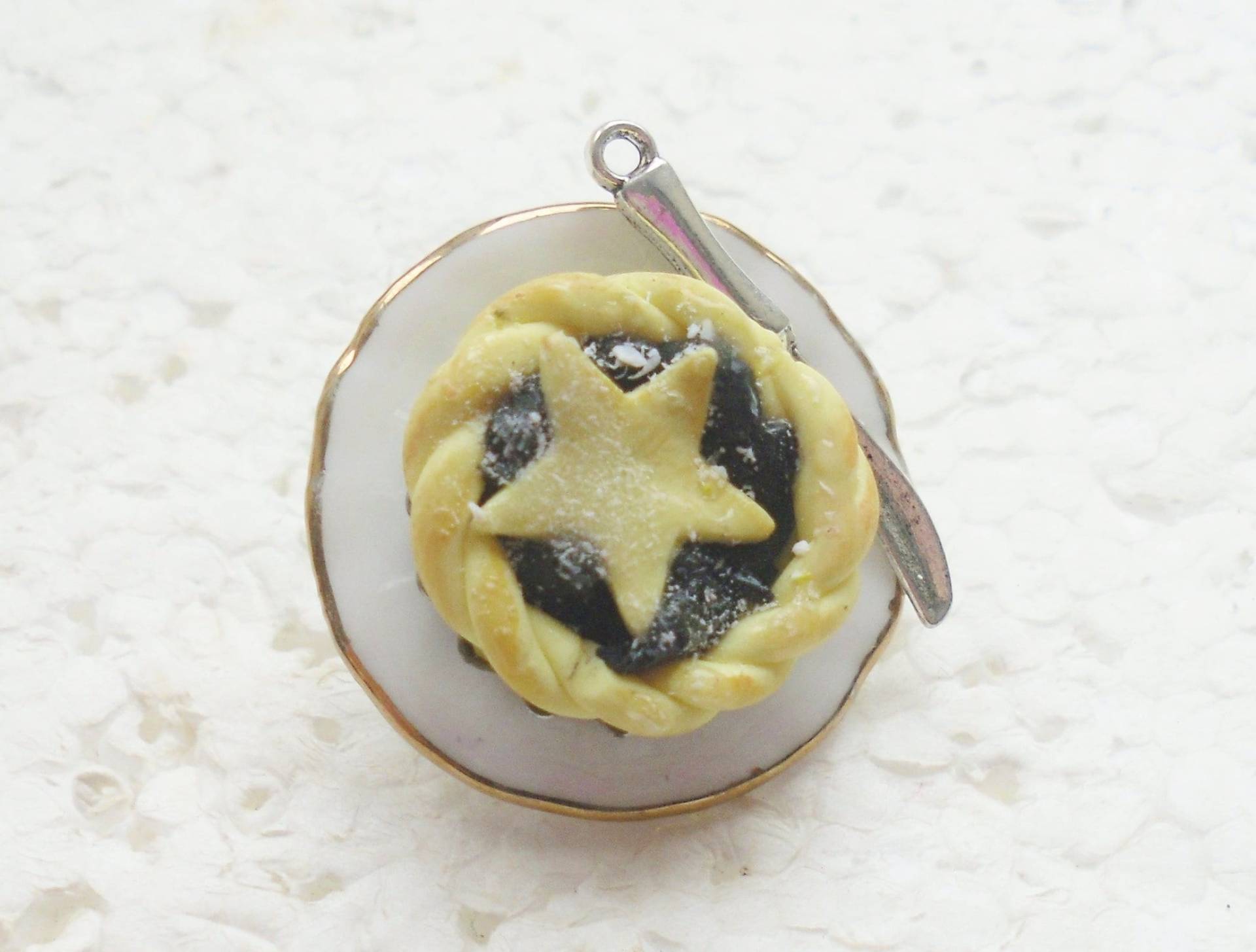Mince Pie Brosche. Fimo von GiraffesKiss