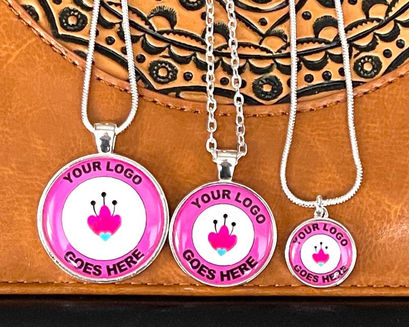 Benutzerdefinierte Logo Halskette - Firma Mitarbeiter Geschenk Chef Ruhestand Doppelseitige Mit Firmenlogo Benutzerdefinierte Logo Halskette - Firma Mitarbeiter Geschenk Chef Ruhestand Doppelseitige Mit Firmenlogo von GirlPowerPendants