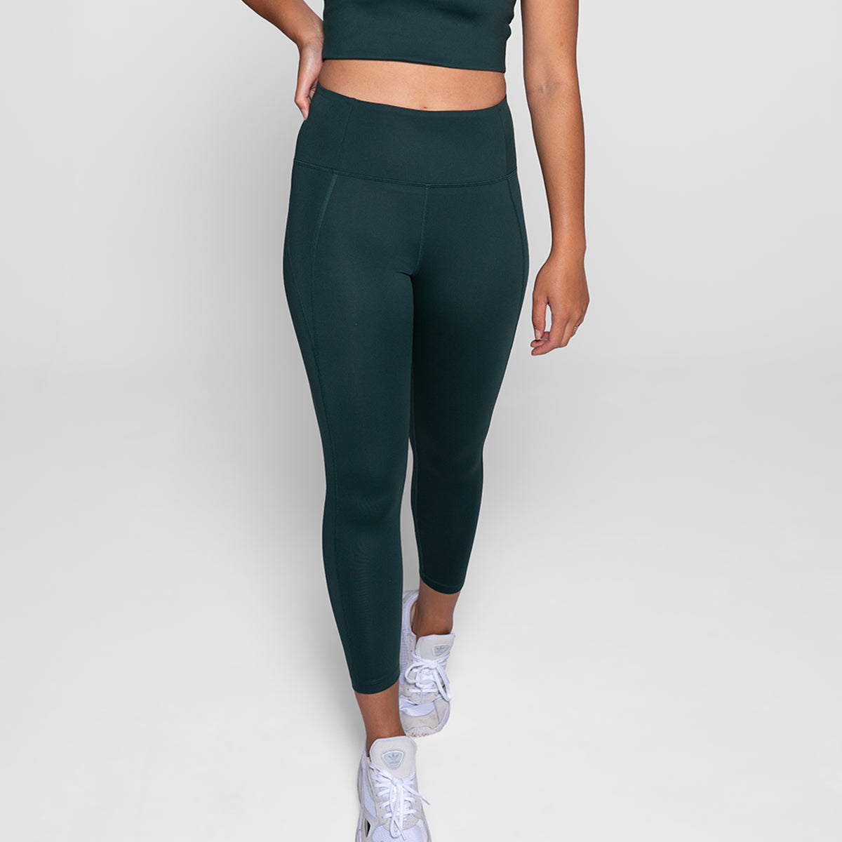 Girlfriend Collective Compressive High Rise / Leggings, Farbe: Moss, Größe: XS, Damen von Girlfriend Collective